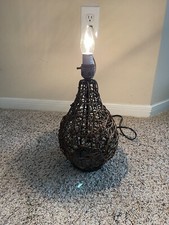 Usado, Abajur de mesa vintage vime bambu absolutamente lindo funciona sem sombra comprar usado  Enviando para Brazil