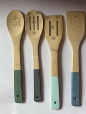 Set beauty beast for sale  LEAMINGTON SPA