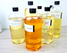 Fragrance oils 900g for sale  PRESTON