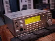 Yamaha mu2000 motif d'occasion  Expédié en Belgium