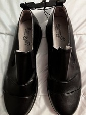 Women dress shoes for sale  Taylorsville