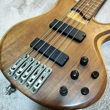 Ibanez btb705 basso usato  Spedire a Italy