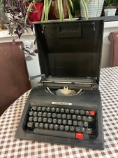 Underwood 112 portable for sale  ILFORD