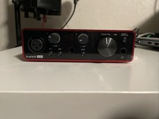 Focusrite scarlett bundle d'occasion  Expédié en Belgium