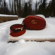 Gucci marmont quilted d'occasion  Expédié en Belgium