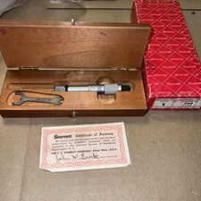 Micrômetro vintage Starrett #260 ranhura com caixa original, certificado de precisão e ferramenta comprar usado  Enviando para Brazil