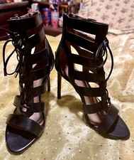 heel high boot bcbg maxazria for sale heel high boot bcbg maxazria for sale Kailua Kona