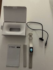Fitbit charge fitness gebraucht kaufen  Raunheim