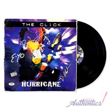 The click signed d'occasion  Expédié en Belgium