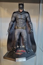 Hot toys batman gebraucht kaufen  Freilingen, Leuterod, Wölferlingen
