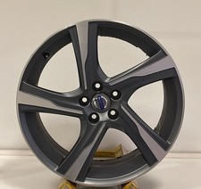 Set cerchi usati usato Set cerchi usati usato  Malo