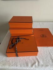 Boîte hermès ruban d'occasion  Villeneuve-la-Garenne