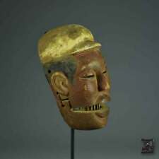 Ogoni elu mask d'occasion  Expédié en Belgium