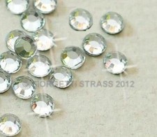 Strass termoadesivi 100pz usato  Sogliano al Rubicone