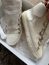 Balenciaga women white for sale Balenciaga women white for sale  NEWPORT PAGNELL