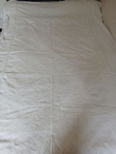 Couvre lit ancien d'occasion Couvre lit ancien d'occasion  Bagnols-sur-Cèze