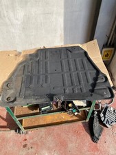 Riparo sotto motore usato  Pescara