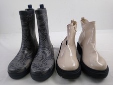 2pcs womens boots for sale  MILTON KEYNES