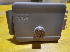 Serratura elettrica yale usato  Villarbasse
