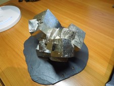 Handstufe pyrit kristalle gebraucht kaufen  Cremlingen