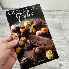 Chocolate Truffles 1985 Cookbook Booklet by Carrie Huber comprar usado Chocolate Truffles 1985 Cookbook Booklet by Carrie Huber comprar usado  Enviando para Brazil