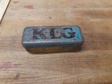 Ancienne petite boite d'occasion  Montrouge