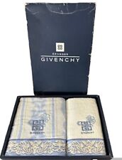 Usado, Givenchy Azul Branco Bege Toalha de Mão Caixa de Toalha de Mão Conjunto de Presente GR15025 B Aberto Novo comprar usado  Enviando para Brazil