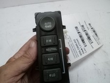 Suburban 1500 4x4 for sale  Minneapolis
