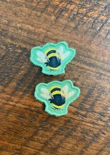 Lovevery Fuzzy Bug Shrub Pioneer Play Kit Criança 16-18m Substituição Bumble Bee comprar usado  Enviando para Brazil