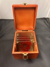 EDIÇÃO LIMITADA DEXTER GLASS BLOOD SPLATTER COASTER CONJUNTO DE 6 CAIXAS DE MADEIRA SHOWTIME, usado comprar usado  Enviando para Brazil