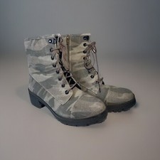 Madden girl emma for sale  Raleigh