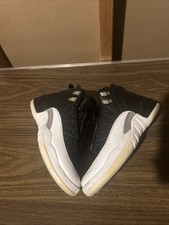 Pairs yeezy jordans for sale  Crystal Lake