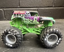 Hot Wheels Monster Jam Grave Digger Monster Truck 1:64 2018 comprar usado Hot Wheels Monster Jam Grave Digger Monster Truck 1:64 2018 comprar usado  Enviando para Brazil