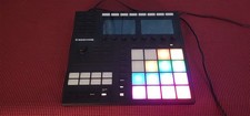 CONTROLADOR DE PRODUCCIÓN NATIVE INSTRUMENTS MASCHINE MK3 INTERFAZ MIDI DE AUDIO  segunda mano  Embacar hacia Mexico