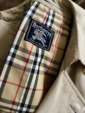 Burberry men size d'occasion  Expédié en Belgium