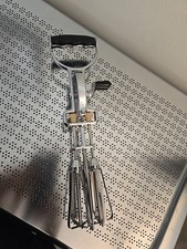 Antigo Batedor de Ovos Maynard Mão Manivela Misturador Aço Inoxidável Preto FUNCIONA! W8 comprar usado  Enviando para Brazil
