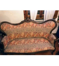 Divano stile luigi usato Divano stile luigi usato  Scandicci