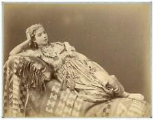 Algérie jeune femme d'occasion  Pagny-sur-Moselle