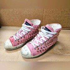 Scarpe ginnastica metallo usato  Spedire a Italy