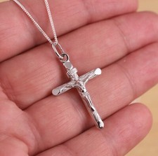 Pingente de prata esterlina 925 sólido cruz crucifixo corrente colar presente na caixa comprar usado Pingente de prata esterlina 925 sólido cruz crucifixo corrente colar presente na caixa comprar usado  Enviando para Brazil