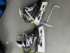 goalie bauer skates for sale  Wayland
