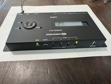 Comutador Crestron HD-MD4X1-4K-E -- 4x1 4K HDMI! Funciona! comprar usado Comutador Crestron HD-MD4X1-4K-E -- 4x1 4K HDMI! Funciona! comprar usado  Enviando para Brazil