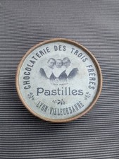 Ancienne boite carton d'occasion  Saint-Etienne