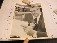 Foto promocional de programa de TV CBS 1960 HOWARD K SMITH notícias eleitorais IBM 7090 processo de dados comprar usado  Enviando para Brazil