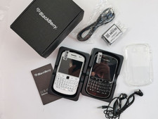 Bardzo dobry BlackBerry Bold 9900 - 8GB - Czarny / Biały 3G (odblokowany) microSDHC, używany na sprzedaż  Wysyłka do Poland