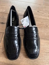 Zara women black for sale  HITCHIN