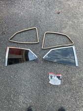 Usado, 🔥1974 Ford Maverick Comet QTR conjunto de ventilação de vidro cromado com parafusos de gaxetas comprar usado  Enviando para Brazil