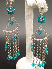 Orecchini pendenti con usato Orecchini pendenti con usato  Caravaggio