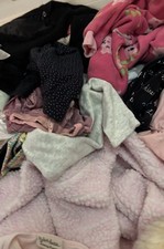Roupas por atacado a granel crianças bebês recém-nascidos 40 peças roupas de ótimas marcas comprar usado  Enviando para Brazil
