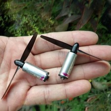 2PÇS DC 3V-6V 37000RPM motor M50 de alta velocidade + hélice modelo de drone de aeronave faça você mesmo comprar usado 2PÇS DC 3V-6V 37000RPM motor M50 de alta velocidade + hélice modelo de drone de aeronave faça você mesmo comprar usado  Enviando para Brazil
